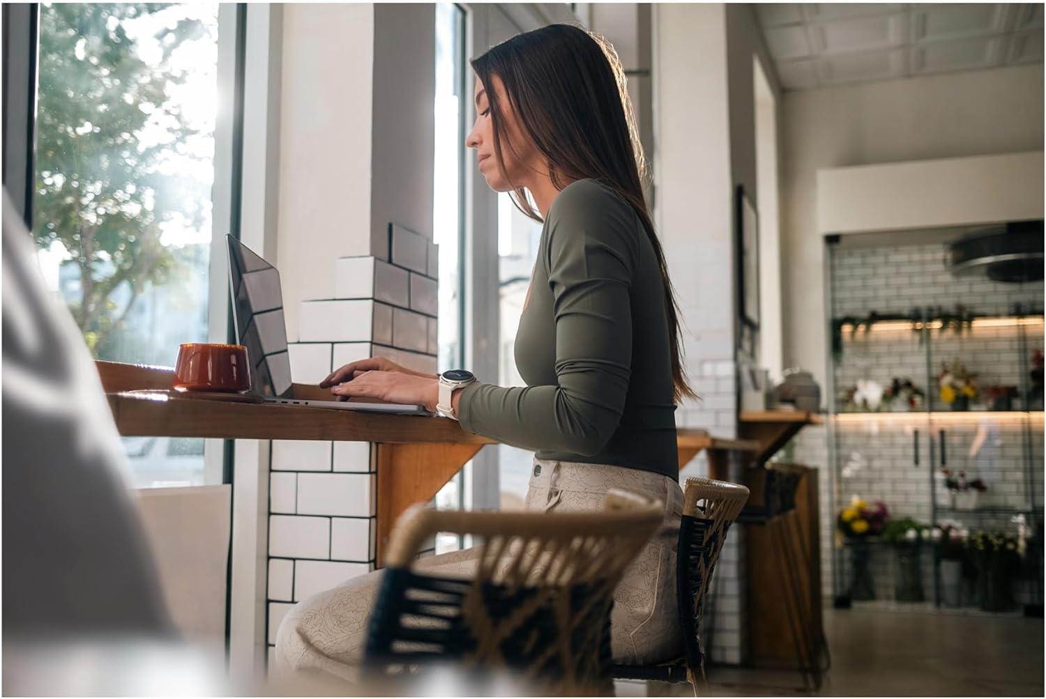 Garmin Vivoactive 6 GPS Smart Watch Sports Activity Monitor Pink Dawn Metallic