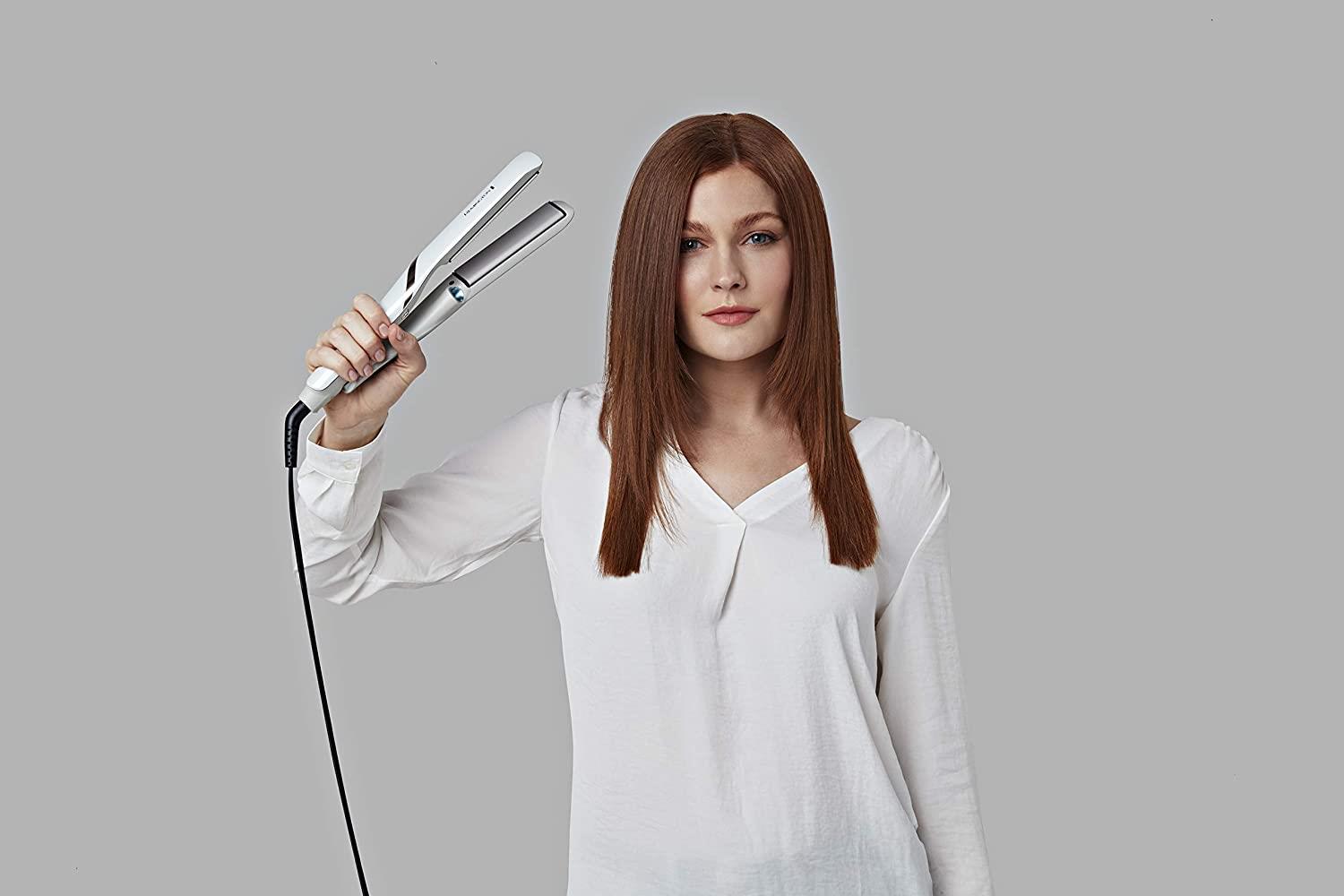 Remington HYDRAluxe Pro Ceramic Hair Straighteners with Hydracare Mist - S9001