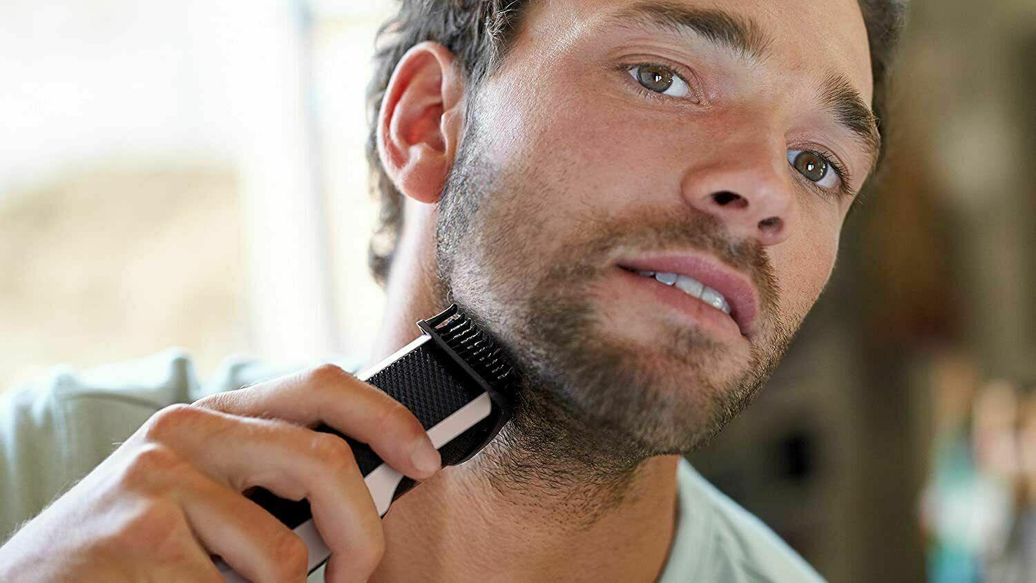 Philips Beard and Stubble Trimmer Series 3000 Mens Cordless Rechargeable BT3206